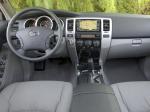 Toyota 4Runner 2005 года